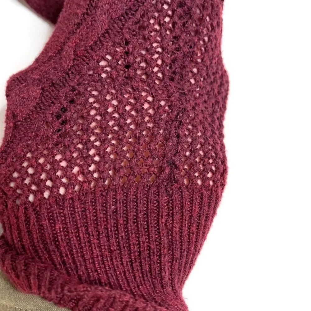 American Eagle Outfitters knit sweater size small color maroon - Picture 10 of 11
